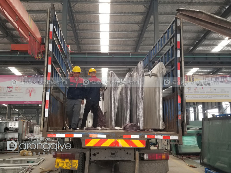 云南公交候車亭發(fā)貨