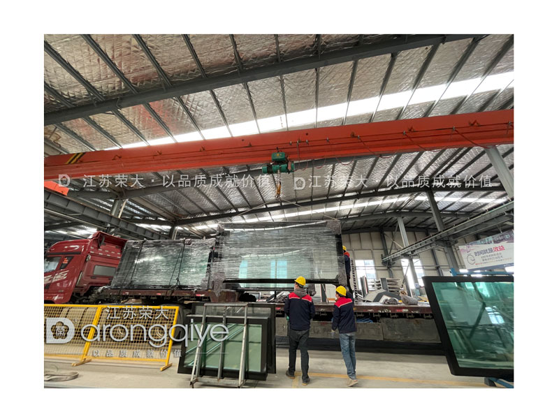 公交候車(chē)亭