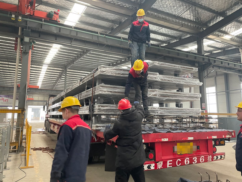 公交候車亭廠家發(fā)往內蒙古案例