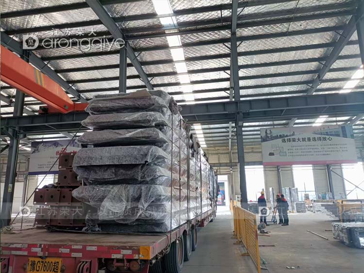 浙江智慧候車(chē)亭項(xiàng)目順利發(fā)貨配圖一 浙江智慧候車(chē)亭項(xiàng)目順利發(fā)貨配圖一